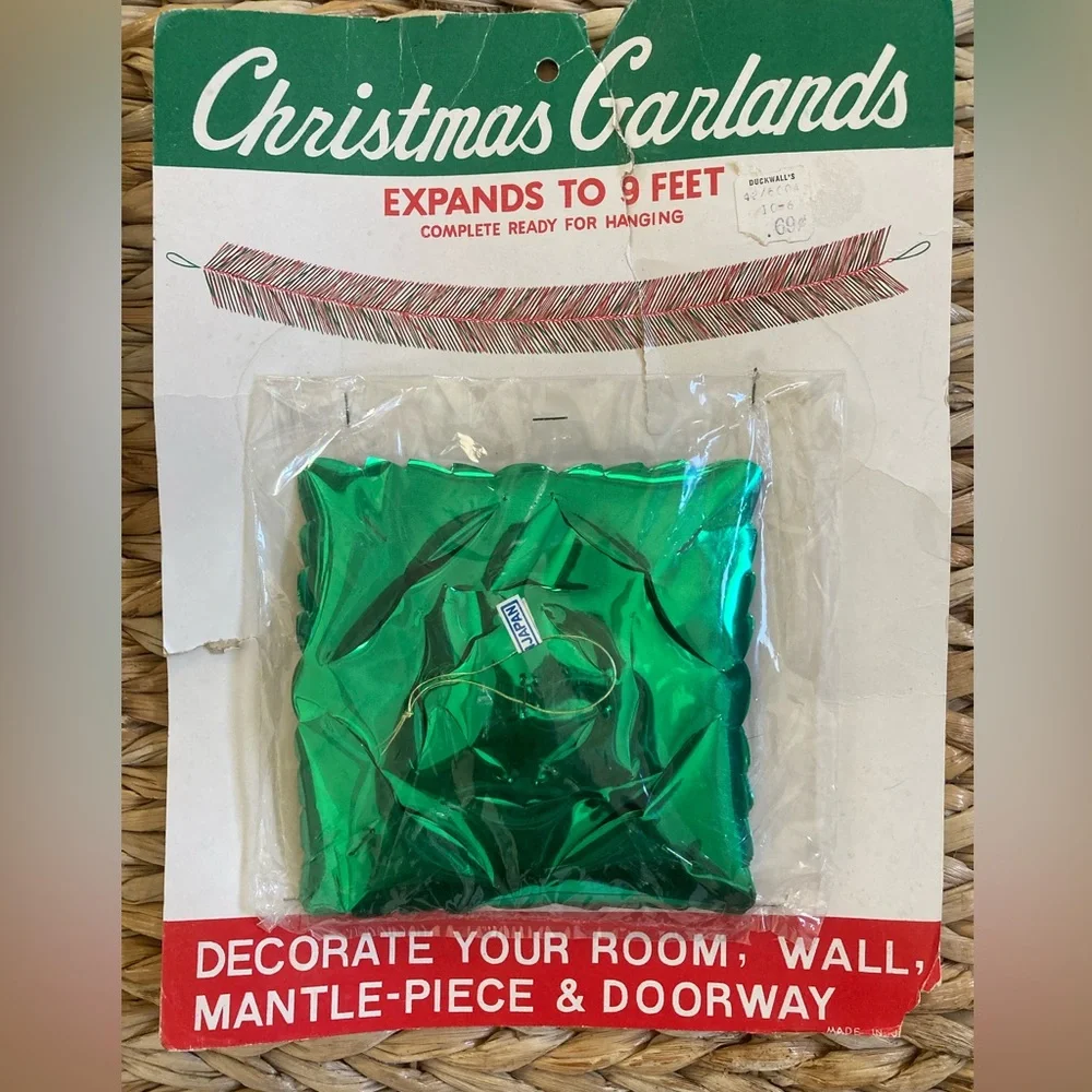 NWT Vintage Christmas Garland Green